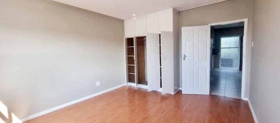2 Bedroom Property for Sale in Southernwood Eastern Cape